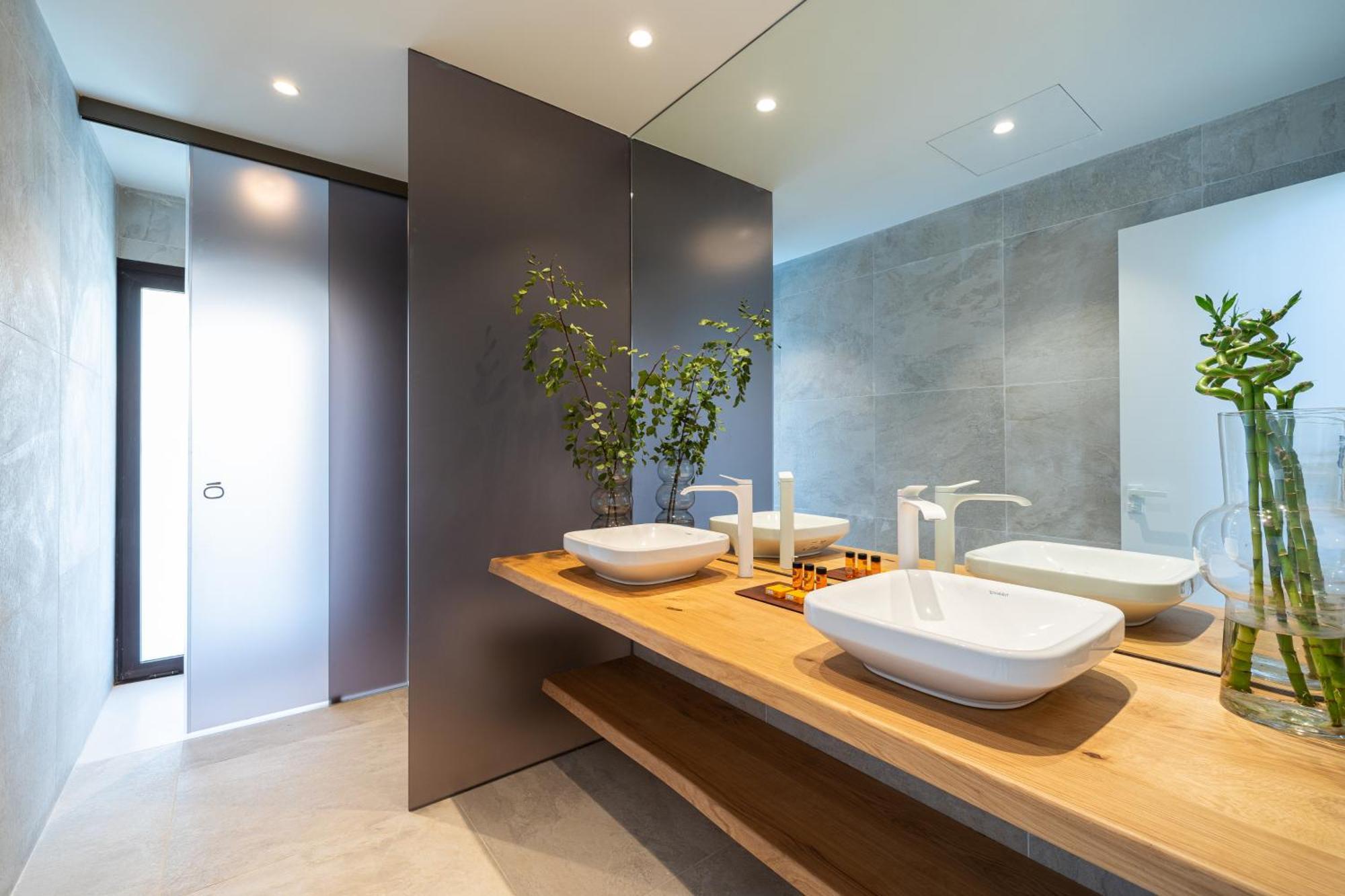 Leiro Residences Фуeнхирола Екстериор снимка