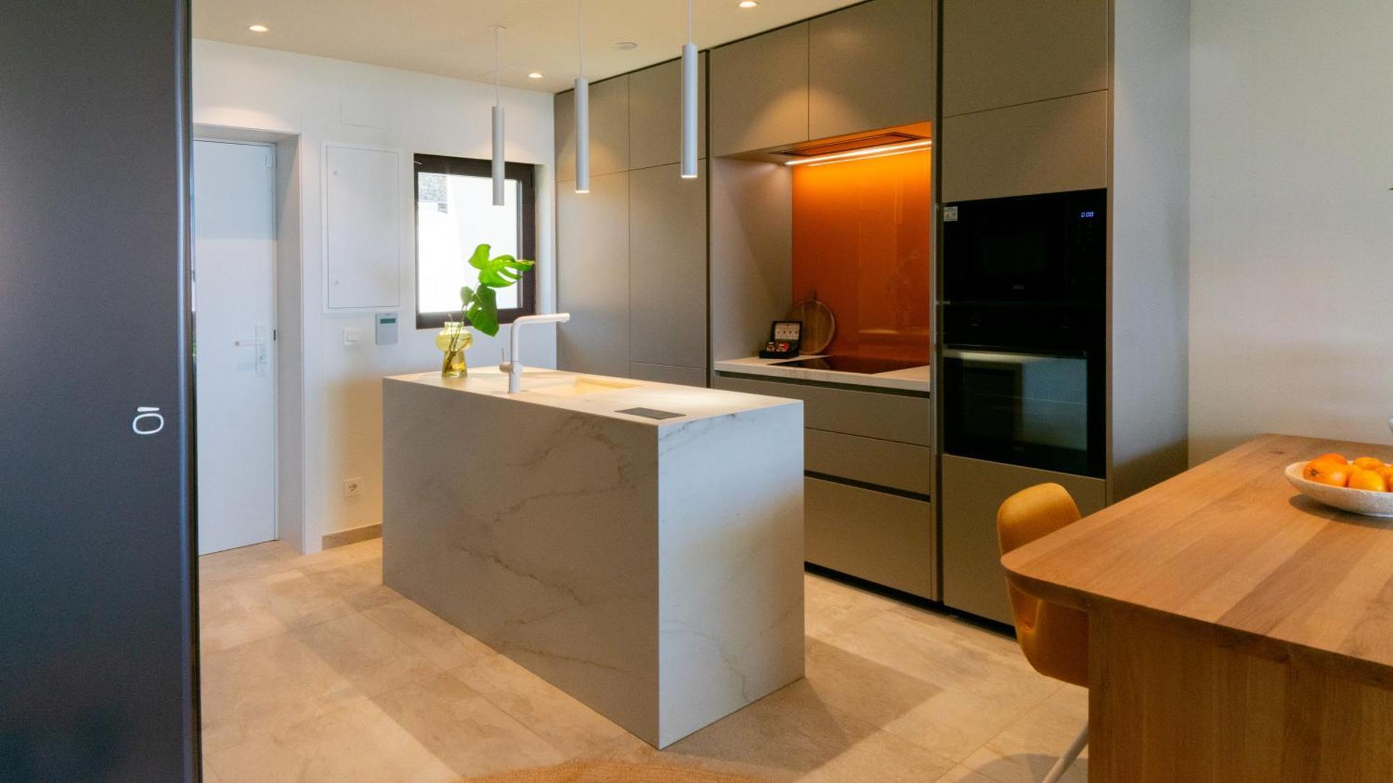 Leiro Residences Фуeнхирола Екстериор снимка
