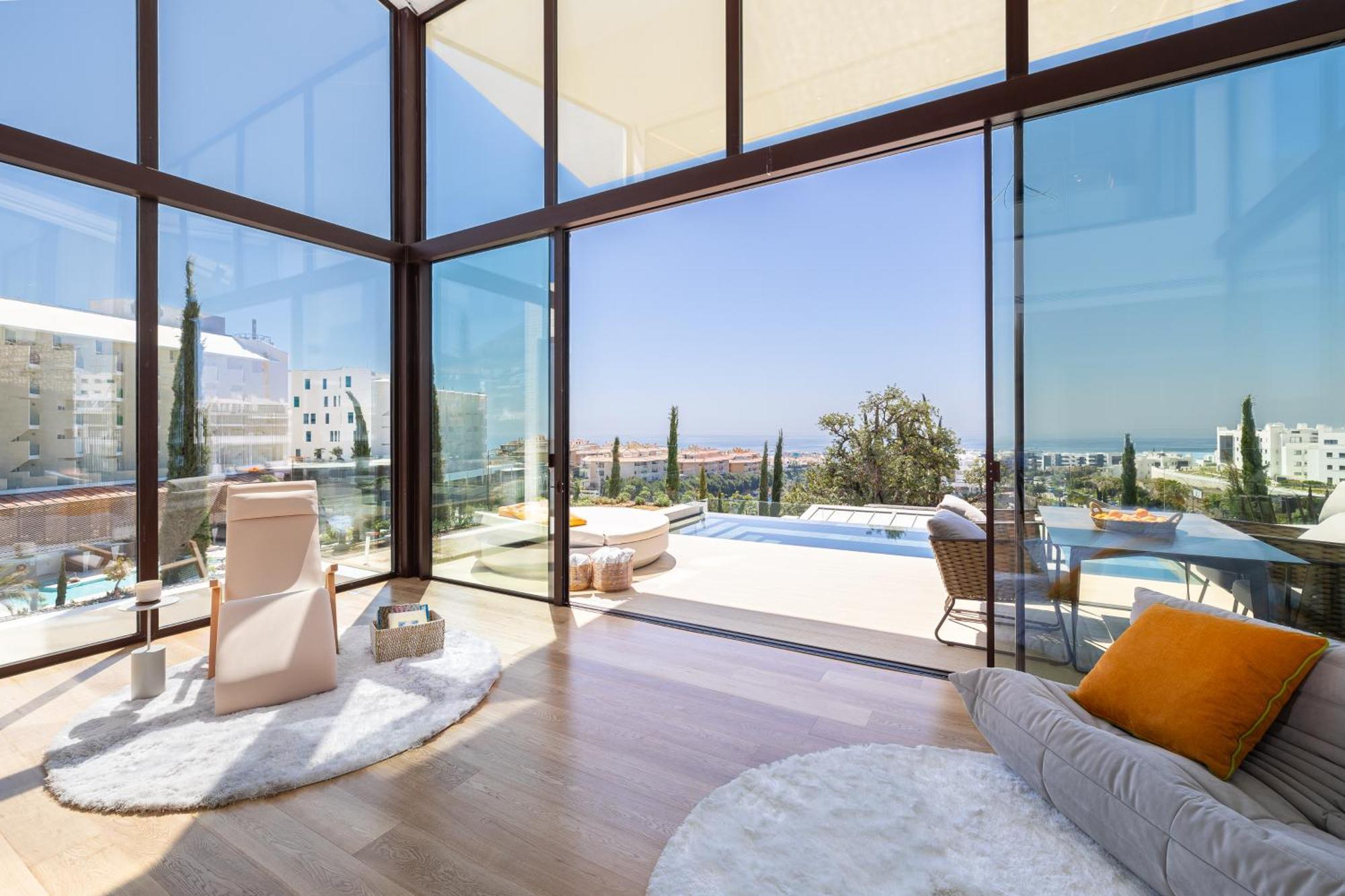 Leiro Residences Фуeнхирола Екстериор снимка
